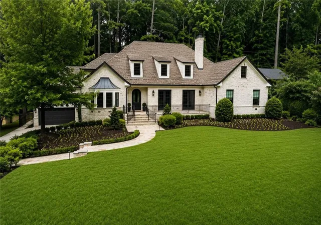 Photo 2 of Single family home for sale at 3659 Northside Dr Nw, Atlanta, GA 30305 | MLS# 7810605 | Listing updated on 2026-09-14