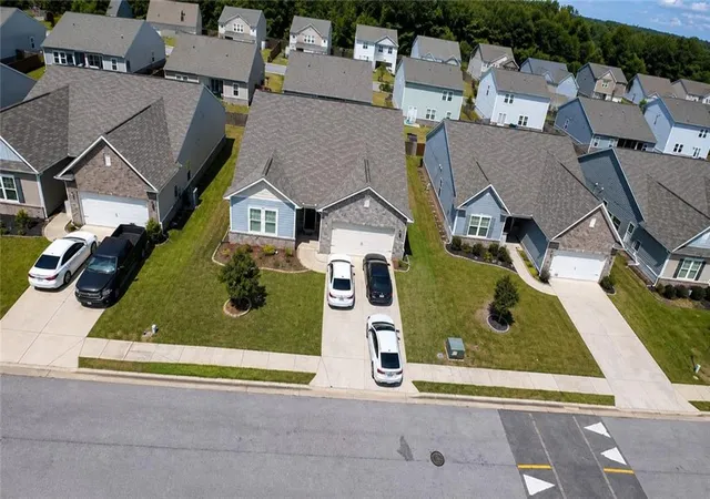 image of 4424 Kendrick Cir, Loganville, GA 30052 | MLS# 7826120