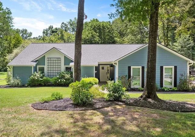 1st image of 3120 Maple Ln, Alpharetta, GA 30009 | MLS# 7798600