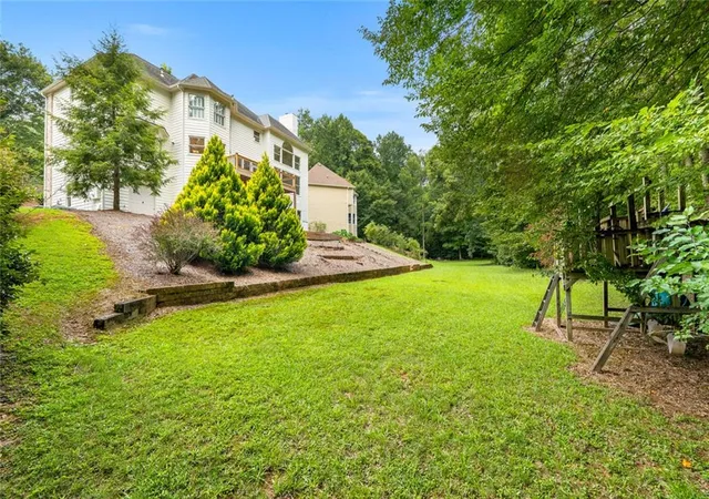 3rd image of 10795 Cauley Creek Dr, Johns Creek, GA 30097 | MLS# 7815207