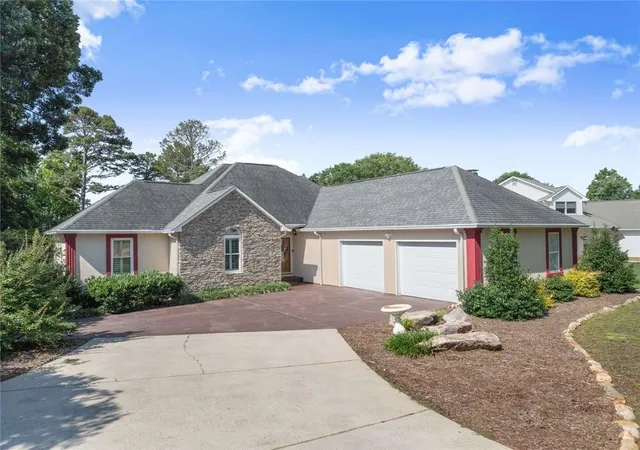 2nd image of 101 Sandy Shrs Dr, Townville, SC 29689 | MLS# 7779273