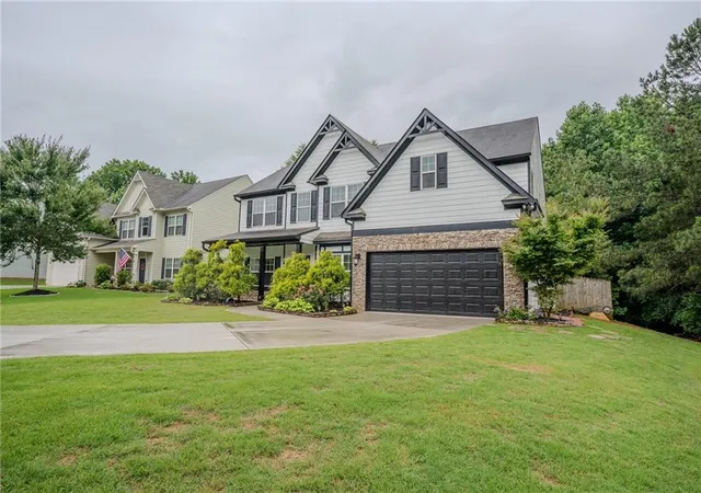1st image of 1527 Washington Rose Ave, Hoschton, GA 30548 | MLS# 7785480