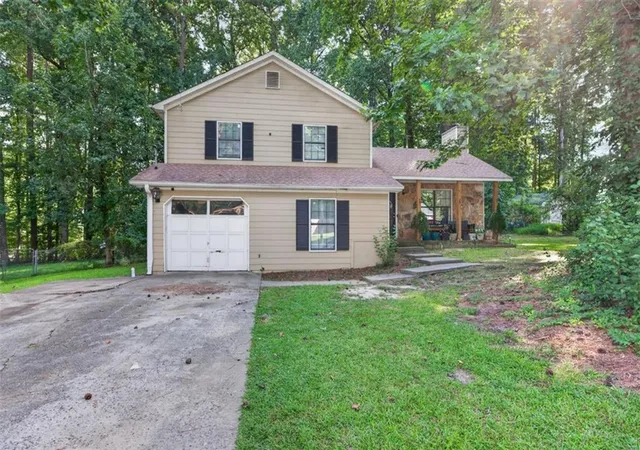 Photo 3 of Single family home for sale at 4971 Sugar Creek Dr, Sugar Hill, GA 30518 | MLS# 7828796 | Listing updated on 2026-08-29