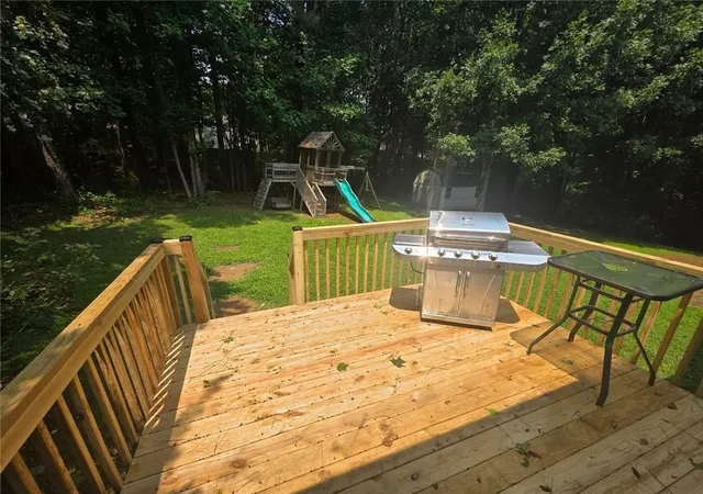 Photo 2 of Sale Pending at 2 Little Doe Ln, Jasper, GA 30143 | MLS# 7814018 | Listing updated on 2026-10-05