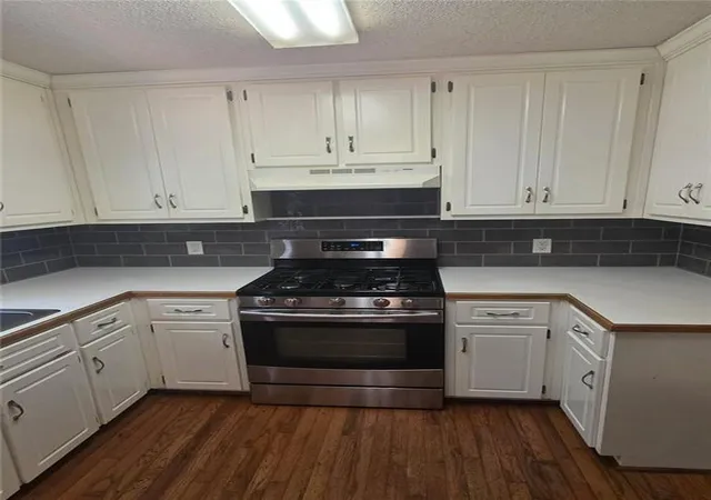 Photo 3 of Sale Pending at 2 Little Doe Ln, Jasper, GA 30143 | MLS# 7814018 | Listing updated on 2026-10-05