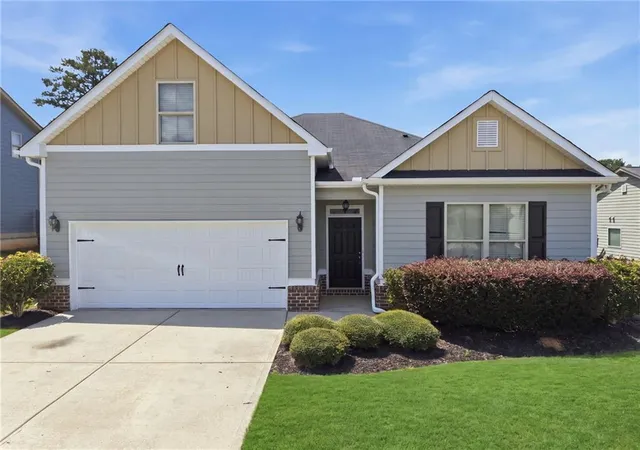 Photo 4 of Single family home for sale at 6311 Horizon Ct, Rex, GA 30273 | MLS# 7822692 | Listing updated on 2026-09-21