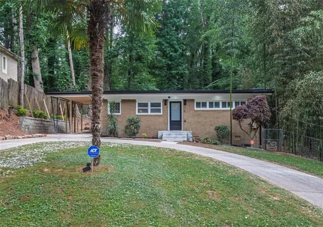Photo 2 of Single family home for sale at 2781 Rollingwood Ln, Atlanta, GA 30316 | MLS# 7776185 | Listing updated on 2026-09-21