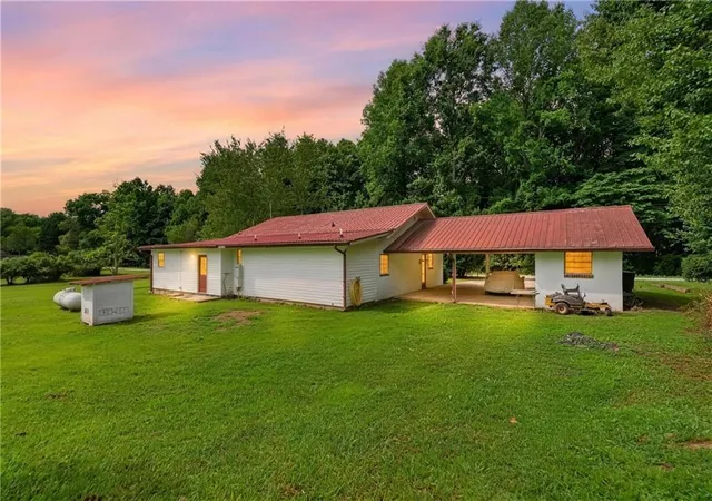 Homes for sale in Cleveland, GA | 247 Amys Ford Trl, Cleveland, GA 30528 | MLS# 7799179