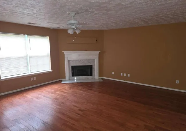 4th image of 4410 Cross Ln, Decatur, GA 30035 | MLS# 7767990