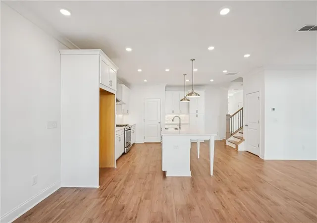 4th image of 4316 Burton Bend Wy #147, Buford, GA 30518 | MLS# 7789392