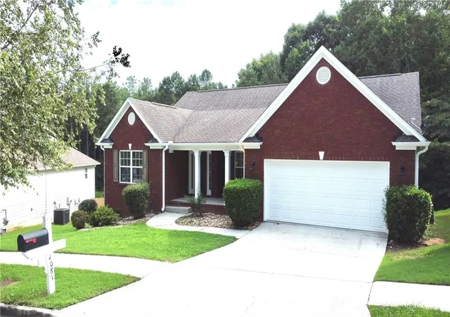 Photo 1 of Single family home for sale at 4081 Savannah Ridge Tr, Loganville, GA 30052 | MLS# 7811622 | Listing updated on 2026-09-27