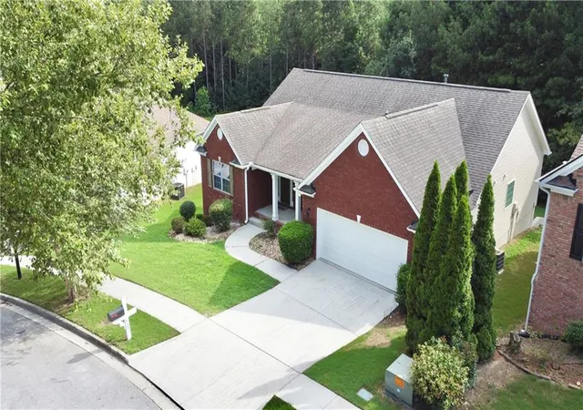 Photo 2 of Single family home for sale at 4081 Savannah Ridge Tr, Loganville, GA 30052 | MLS# 7811622 | Listing updated on 2026-09-27