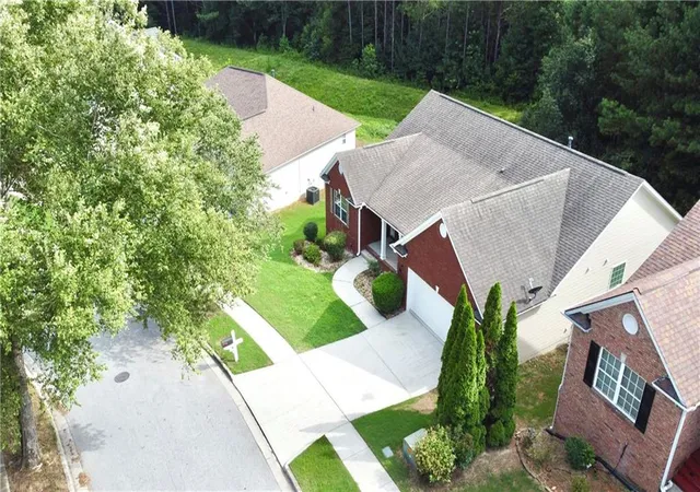 Photo 3 of Single family home for sale at 4081 Savannah Ridge Tr, Loganville, GA 30052 | MLS# 7811622 | Listing updated on 2026-09-27