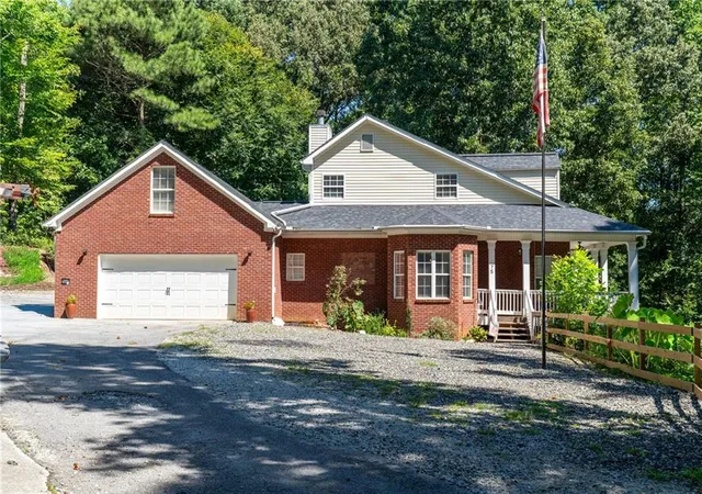 Photo 3 of Single family home for sale at 75 Black Forest Dr, Dallas, GA 30132 | MLS# 7827138 | Listing updated on 2026-08-28