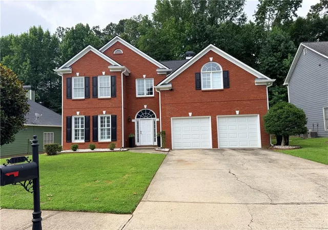 2nd image of 1955 Barrett Knoll Cir Nw, Kennesaw, GA 30152 | MLS# 7804868