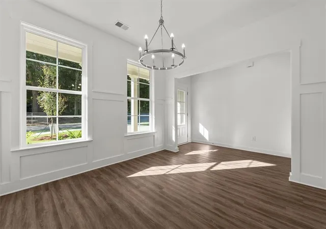 Photo 4 of Single family home for sale at 546 Lillian Way, Statham, GA 30666 | MLS# 7807820 | Listing updated on 2026-09-13