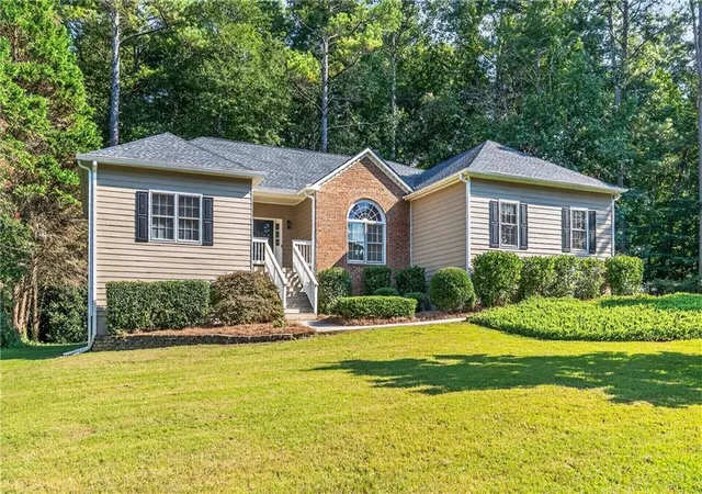 Photo 1 of Sale Pending at 6139 Pritchett Dr, Powder Springs, GA 30127 | MLS# 7829927 | Listing updated on 2026-10-05