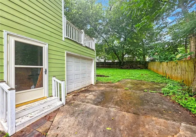 Photo 3 of Sale Pending at 474 Gift Ave Se, Atlanta, GA 30316 | MLS# 7813514 | Listing updated on 2026-09-01