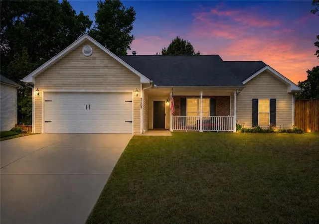 1st image of 5825 April Dr, Buford, GA 30518 | MLS# 7798427