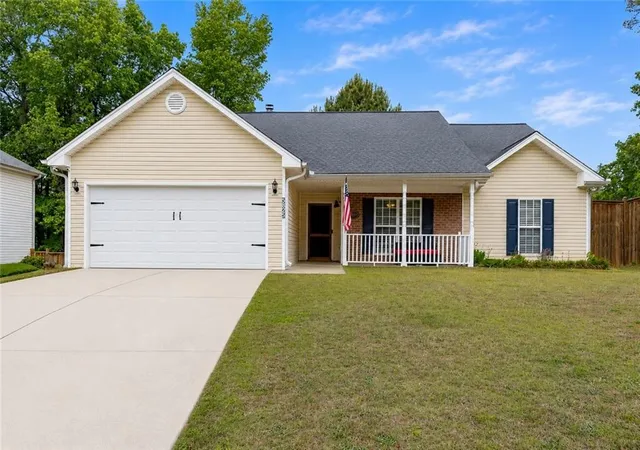 2nd image of 5825 April Dr, Buford, GA 30518 | MLS# 7798427