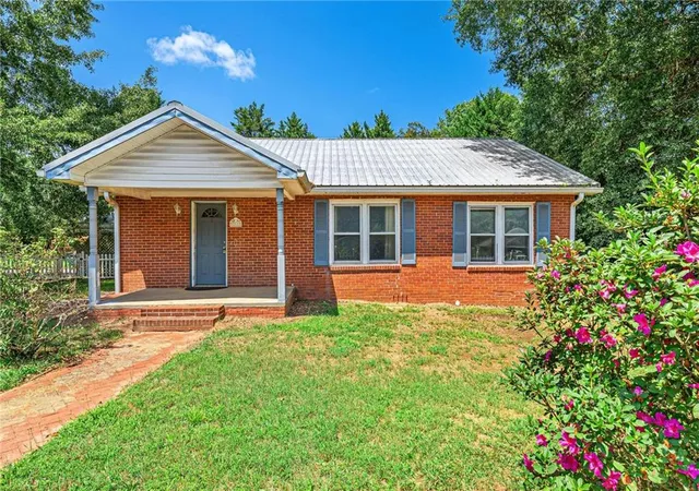 4th image of 211 Harmony St, Commerce, GA 30529 | MLS# 7818056