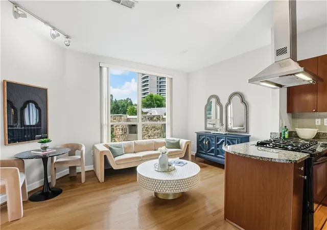 Homes for sale in Atlanta, GA | 2626 Peachtree Rd Nw #606, Atlanta, GA 30305 | MLS# 7762784