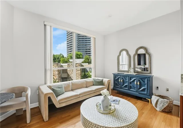 Homes for sale in Atlanta, GA | 2626 Peachtree Rd Nw #606, Atlanta, GA 30305 | MLS# 7762784