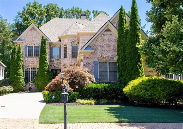 Photo 3 of Sale Pending at 3066 Haynes Trl, Johns Creek, GA 30022 | MLS# 7787351 | Listing updated on 2026-09-10