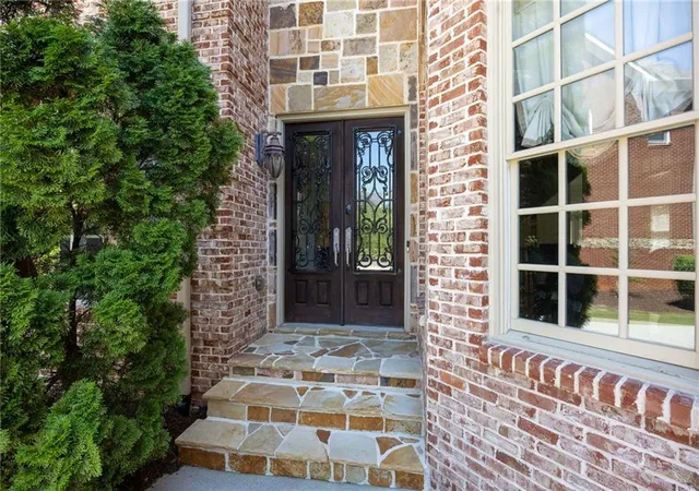 Photo 4 of Sale Pending at 3066 Haynes Trl, Johns Creek, GA 30022 | MLS# 7787351 | Listing updated on 2026-09-10