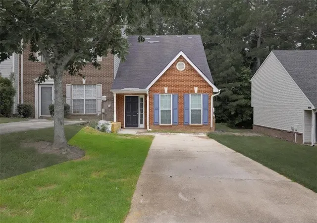 Homes for sale in Riverdale, GA | 1324 Hollenbeck Ln, Riverdale, GA 30296 | MLS# 7785147