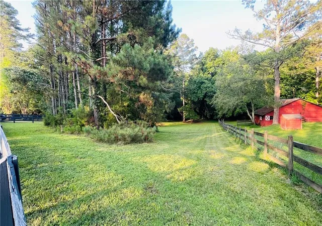 Homes for sale in Alpharetta, GA | 15890 Henderson Rd, Alpharetta, GA 30004 | MLS# 7733939