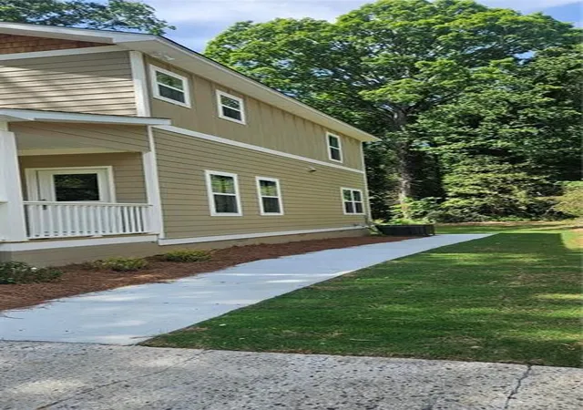 Photo 2 of Single family home for sale at 1833 Madrona St Nw, Atlanta, GA 30318 | MLS# 7823156 | Listing updated on 2026-08-25