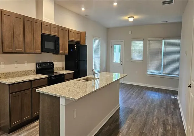 Photo 3 of Single family home for sale at 1833 Madrona St Nw, Atlanta, GA 30318 | MLS# 7823156 | Listing updated on 2026-08-25