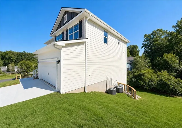 2nd image of 668 Bald Ridge Cir, Demorest, GA 30535 | MLS# 7826059