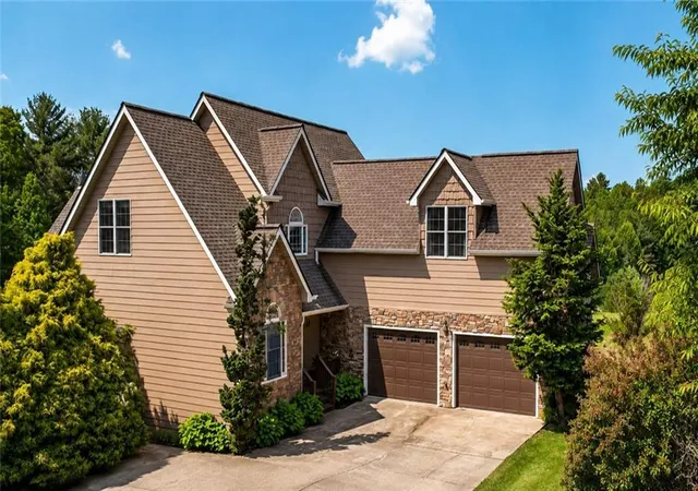 2nd image of 100 Pond Overlook Ln, Morganton, GA 30560 | MLS# 7818474