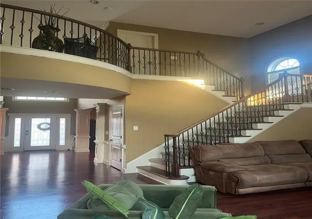 2nd image of 3785 Shady Maple Dr, Lithonia, GA 30038 | MLS# 7773423