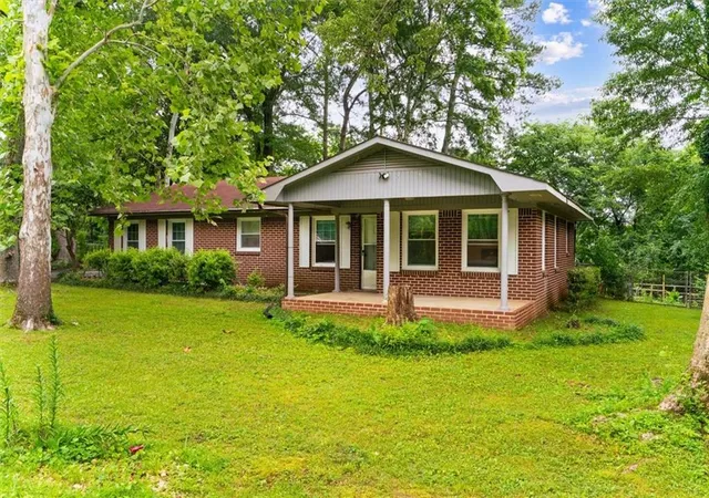 Photo 4 of Single family home for sale at 156 Parker Rd, Calhoun, GA 30701 | MLS# 7786481 | Listing updated on 2026-06-12