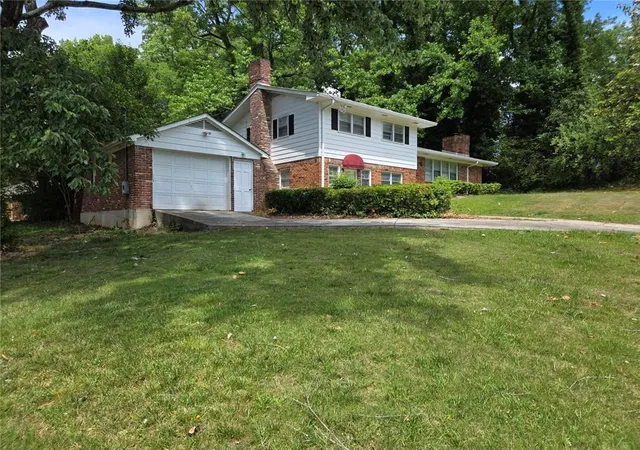 2nd image of 1037 Mell Ave, Clarkston, GA 30021 | MLS# 7767563