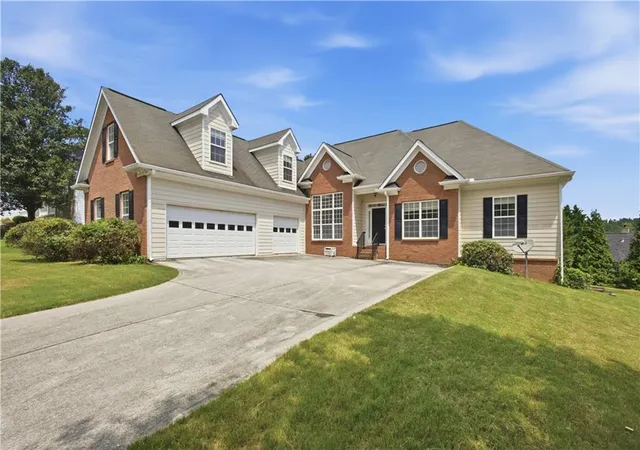 1st image of 642 Aya Cir, Loganville, GA 30052 | MLS# 7800837