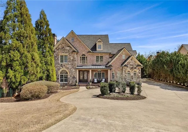 Photo 2 of Single family home for sale at 9020 Old Terry Frd Rd, Gainesville, GA 30506 | MLS# 7729392 | Listing updated on 2026-07-10