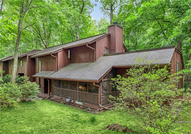 Photo 1 of Condo for sale at 1670 Terrell Ridge Dr Se, Marietta, GA 30067 | MLS# 7803902 | Listing updated on 2026-09-11
