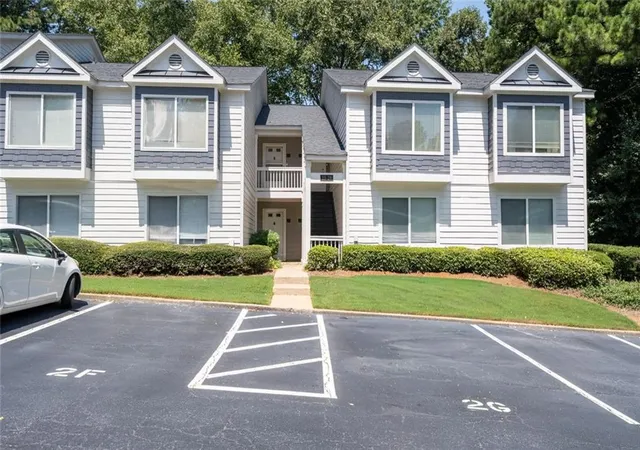 1st image of 27 Little Silver Ct Se, Smyrna, GA 30080 | MLS# 7826331