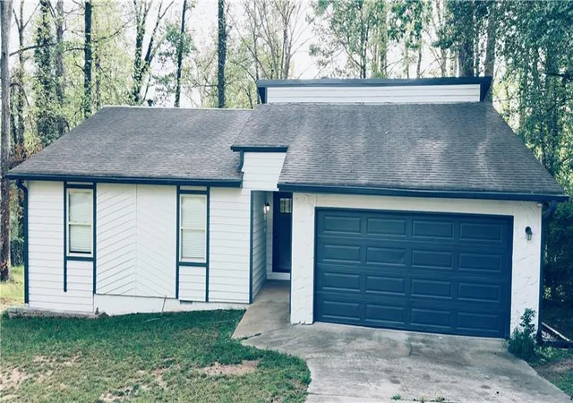 Photo 1 of Sale Pending at 3321 Border Dr, Stone Mountain, GA 30087 | MLS# 7795002 | Listing updated on 2026-09-10