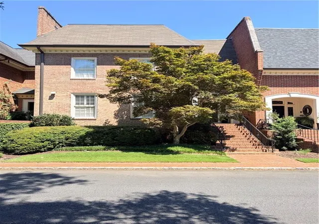 Photo 1 of Townhouse for sale at 504 Townsend Pl Nw, Atlanta, GA 30327 | MLS# 7826289 | Listing updated on 2026-09-02