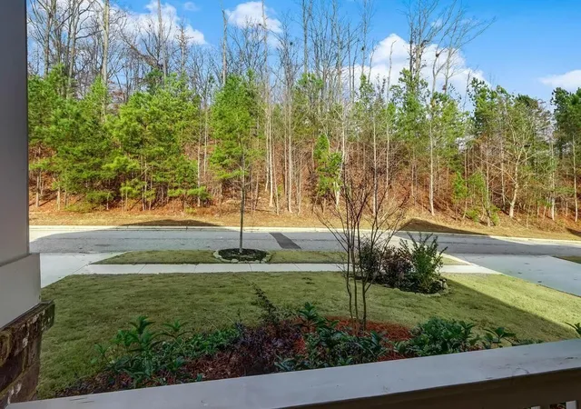 Photo 3 of Single family home for sale at 7019 Blackbird Ct, Flowery Branch, GA 30542 | MLS# 7810269 | Listing updated on 2026-08-21