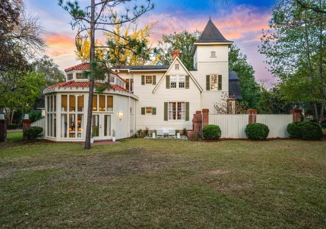 2nd image of 437 Remington Ave, Thomasville, GA 31792 | MLS# 7748658