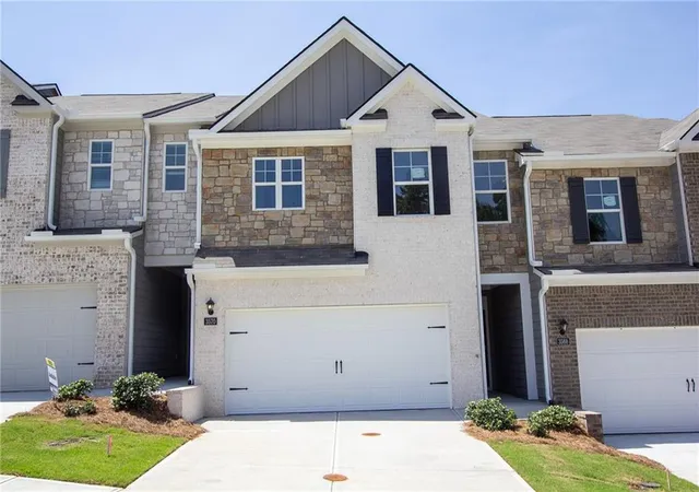 Photo 1 of Sale Pending at 3570 Matthew Ct, Decatur, GA 30034 | MLS# 7824732 | Listing updated on 2026-09-19
