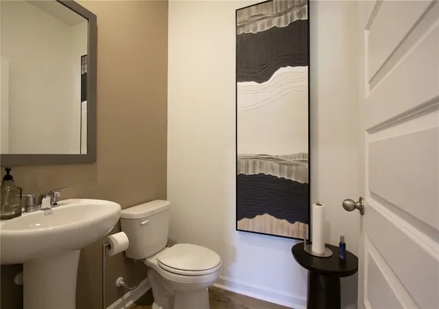 Photo 4 of Sale Pending at 3570 Matthew Ct, Decatur, GA 30034 | MLS# 7824732 | Listing updated on 2026-09-19