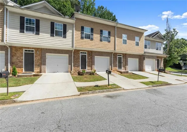 2nd image of 5016 Lower Elm St, Atlanta, GA 30349 | MLS# 7823924