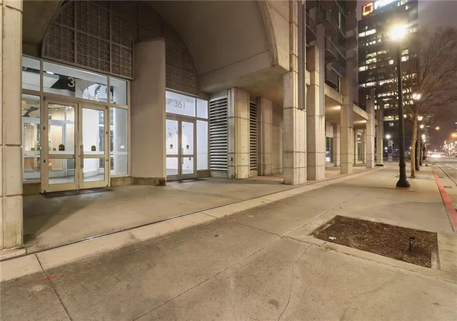 3rd image of 361 17Th St Nw #2308, Atlanta, GA 30363 | MLS# 7698011